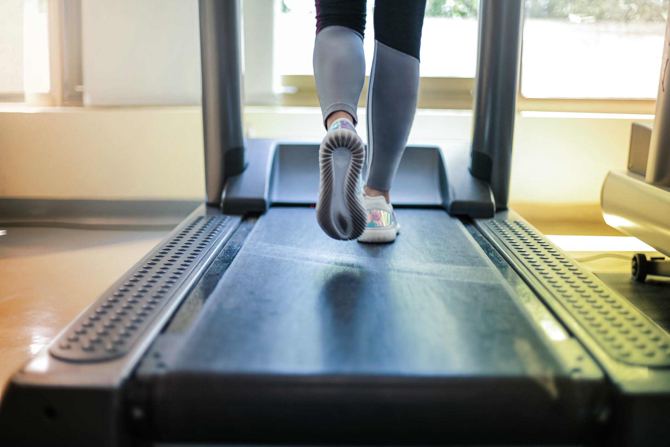 How to Incorporate Walking into Your Routine to Reach 10% Body Fat